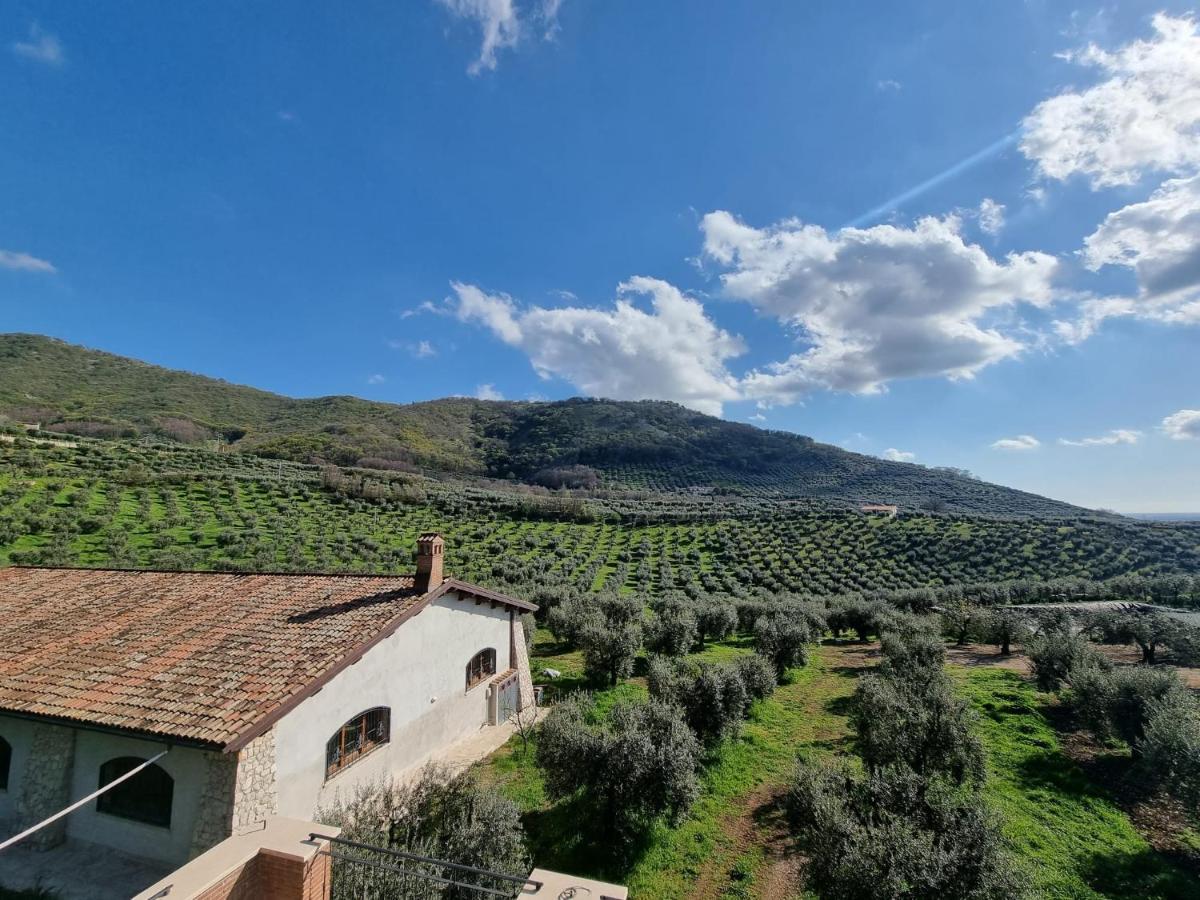 Bed and Breakfast Casale Dei Priori Rocca Massima Exterior foto