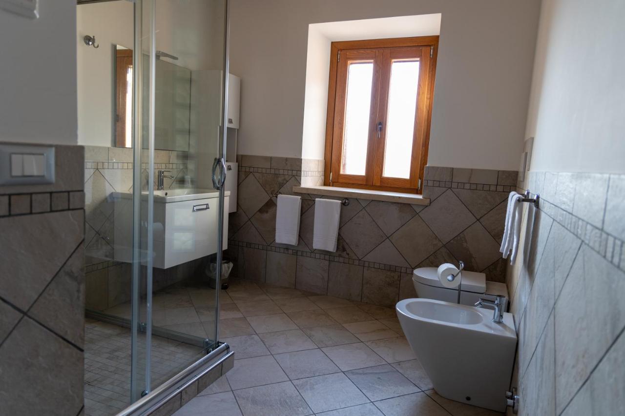 Bed and Breakfast Casale Dei Priori Rocca Massima Exterior foto